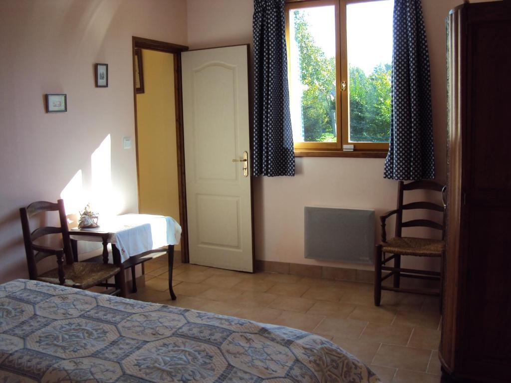 Chambres D'Hotes La Ferme Saint Nicolas Cameră foto